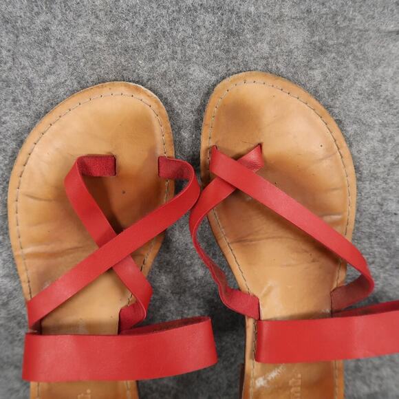 White Mt Shoes Womens 8 Sandals Slip On Casual Toe Ring Flat Red Boho Summer - Picture 6 of 9